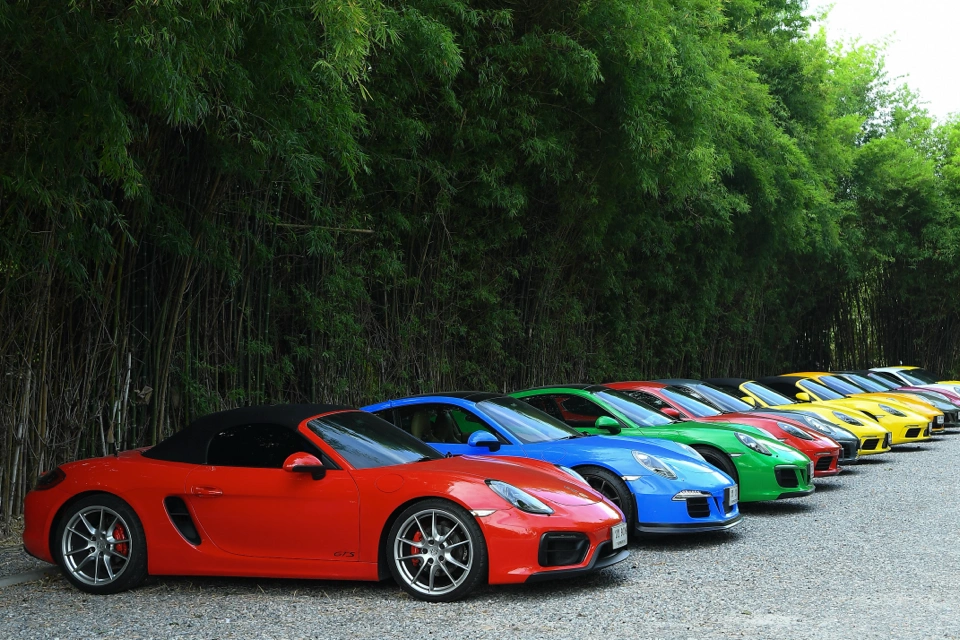 Porsche Club Thailand event in Kanchanaburi